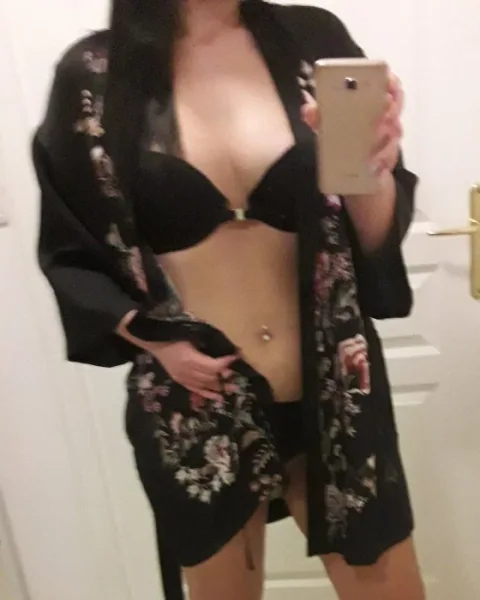Photo from listing “Iuliana”, age 32