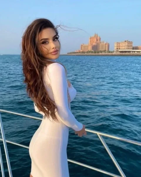 Photo from listing “Karolina”, age 26