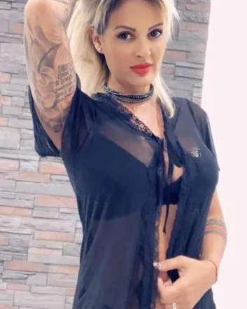 Photo from listing “isabelle”, age 31