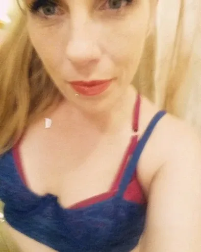 Photo from listing “Madii lee”, age 44