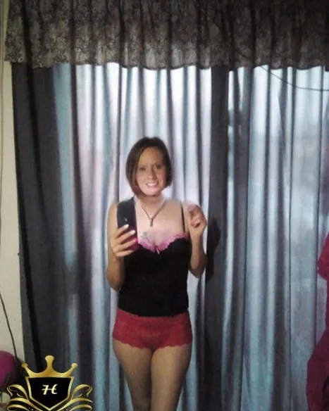 Photo from listing “lola”, age 40