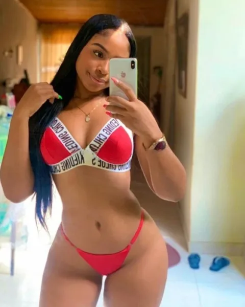 Photo from listing “Sophia”, age 24