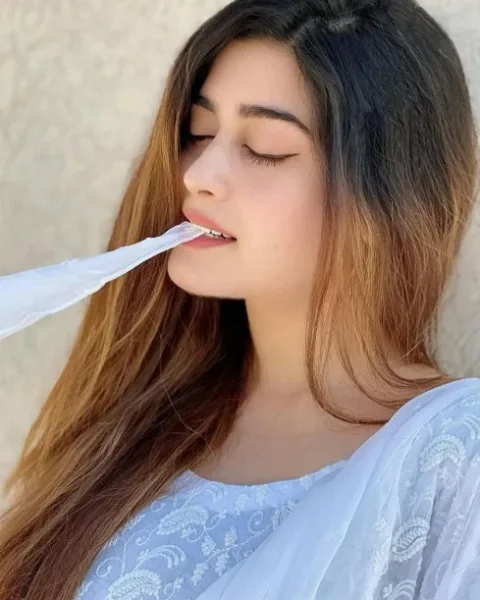Photo from listing “Siwi”, age 24
