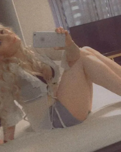 Photo from listing “Lily Aus Polen”, age 28