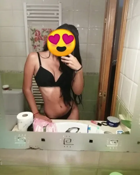 Photo from listing “Deborah”, age 23