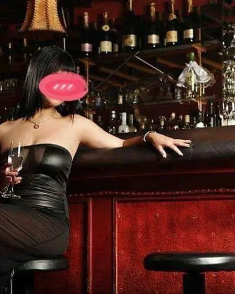 Photo from listing “Adela33”, age 31