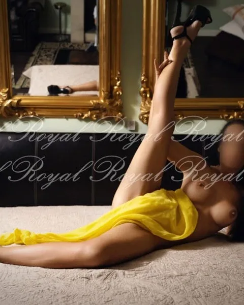 Photo from listing “Sofie Im Royal”, age 33