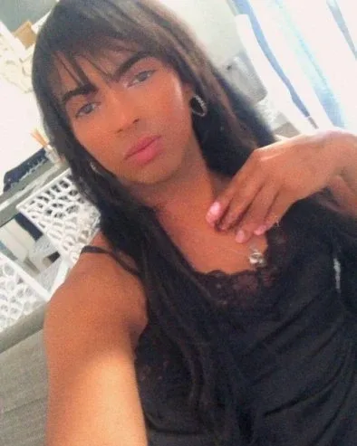 Photo from listing “Nikoll Ruizhot”, age 24