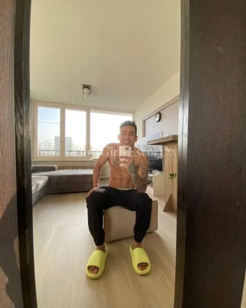 Photo from listing “Daniel”, age 24