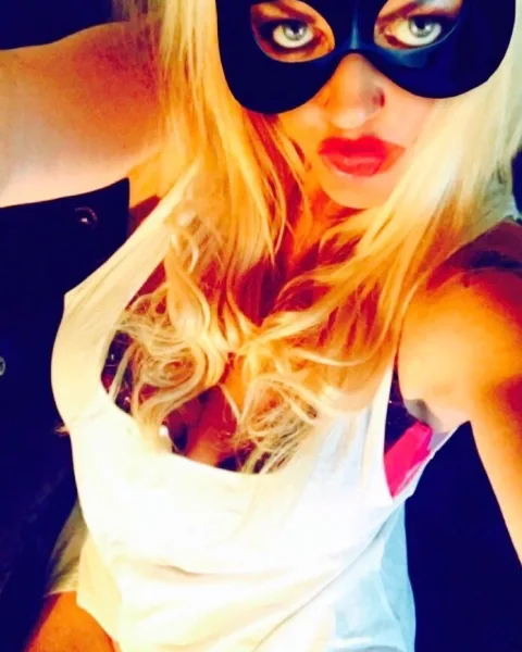 Photo from listing “chloe07”, age 31