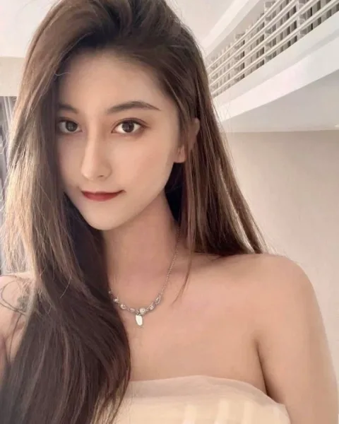 Photo from listing “Xiexie”, age 24