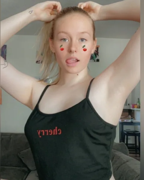 Photo from listing “Emma marie”, age 30
