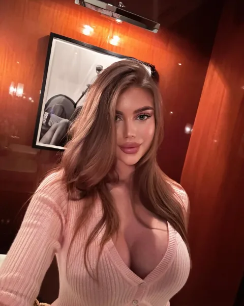 Photo from listing “Monica”, age 23