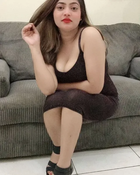 Photo from listing “Mona”, age 24