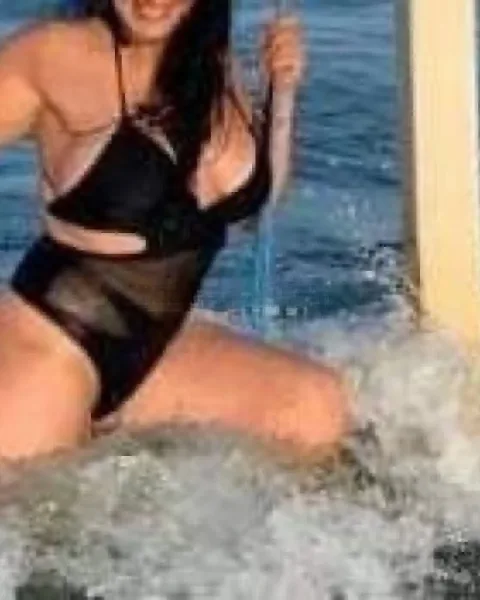 Photo from listing “Luiza”, age 31