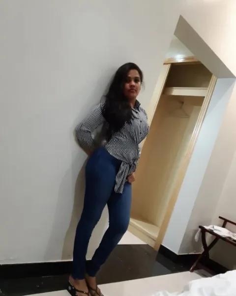 Photo from listing “Riya Iyer”, age 29