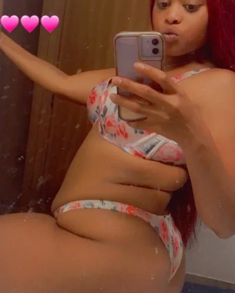 Photo from listing “Ausha Benz”, age 25