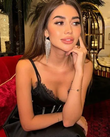 Photo from listing “Amina”, age 23