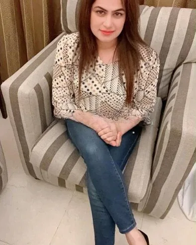Photo from listing “Javeria”, age 26