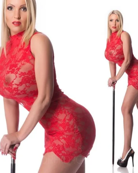 Photo from listing “Lola Blow”, age 32