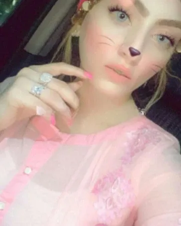 Photo from listing “Zareen”, age 26