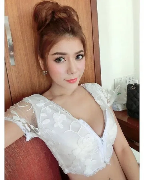 Photo from listing “Nina”, age 24