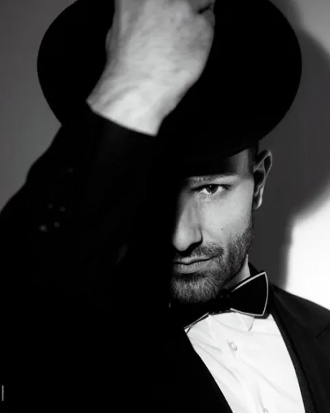 Photo from listing “Alexandre”, age 33