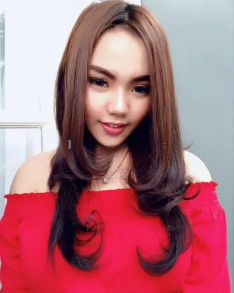 Photo from listing “Dafinah”, age 25