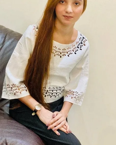 Photo from listing “Farah”, age 23