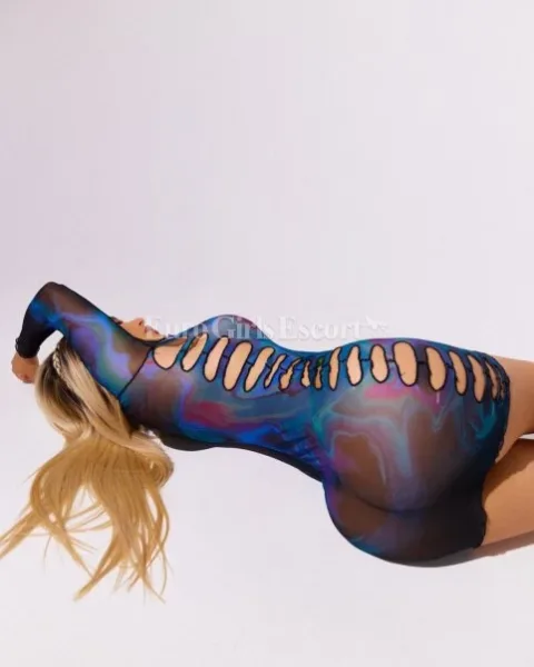 Photo from listing “Vall Markez”, age 25