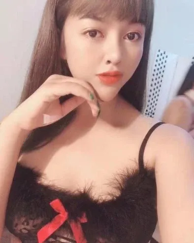 Photo from listing “Sunny”, age 22