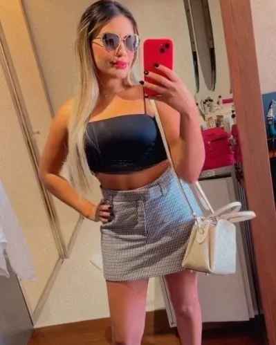 Photo from listing “Lilian”, age 27