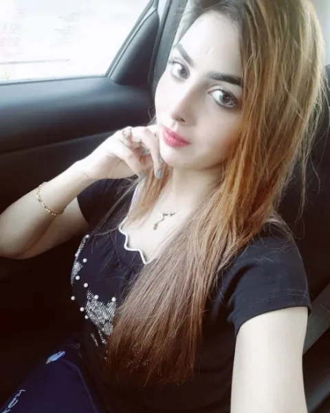 Photo from listing “Sunita”, age 25