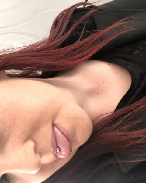 Photo from listing “Jennifer”, age 25