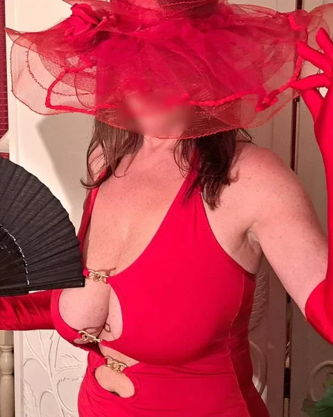 Photo from listing “Tessa”, age 43