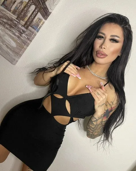 Photo from listing “Anabel”, age 24