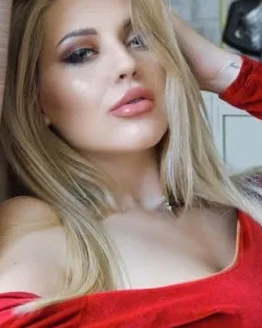 Photo from listing “Ruby”, age 24
