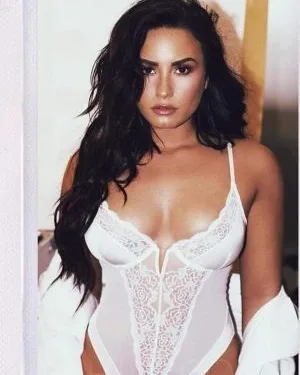 Photo from listing “Kennice”, age 27