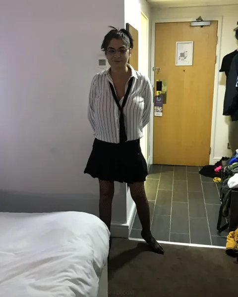 Photo from listing “katleepornstar”, age 26