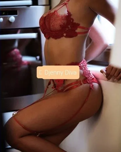 Photo from listing “Djenny Diva”, age 35