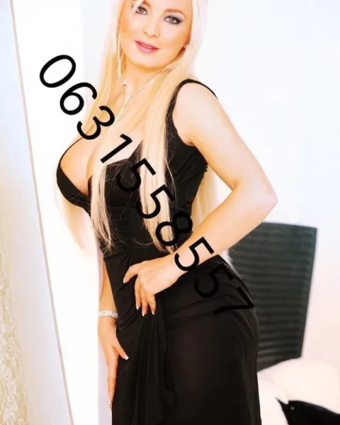 Photo from listing “Victoria_Model”, age 31