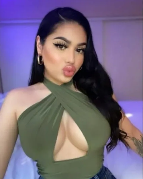 Photo from listing “Lynda”, age 24