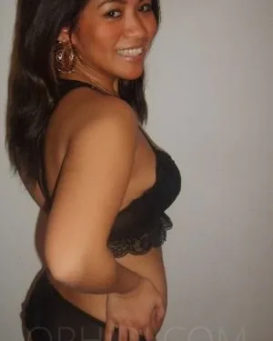 Photo from listing “Amy”, age 29