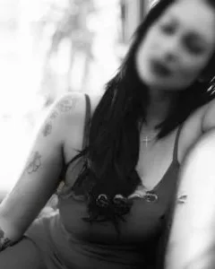 Photo from listing “Fabiana”, age 32