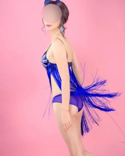 Photo from listing “Miyoki”, age 18