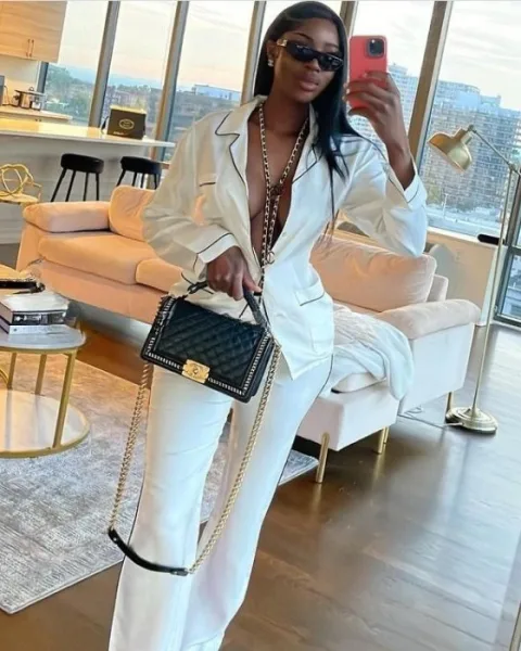 Photo from listing “Camila”, age 26