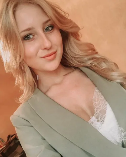 Photo from listing “Jasmine”, age 24