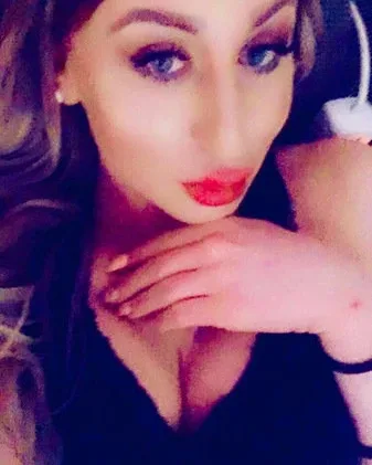 Photo from listing “Ts Lady Estelle Fur Kennergeniesser Erotik Bizzar”, age 28