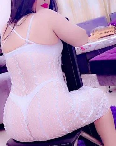 Photo from listing “Nasreen”, age 26