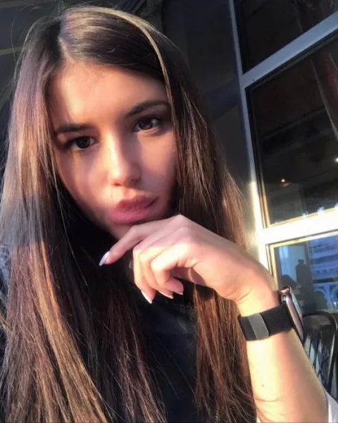 Photo from listing “Gisel”, age 24